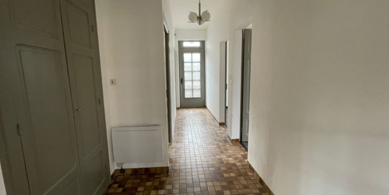 1754490374493