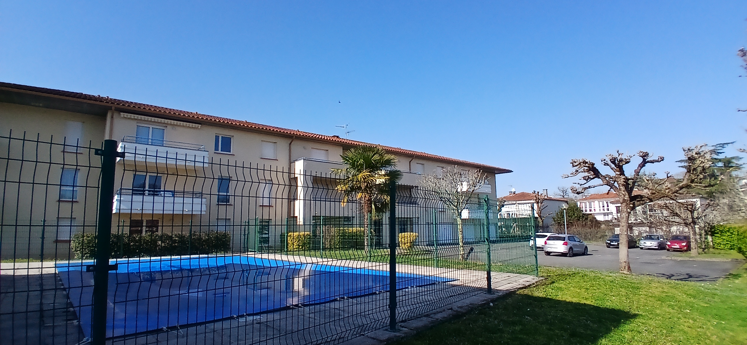 Appartement T3 dans résidence avec piscine